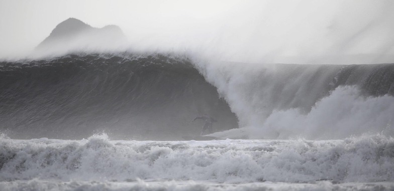 Fitzroy beach outlet surf