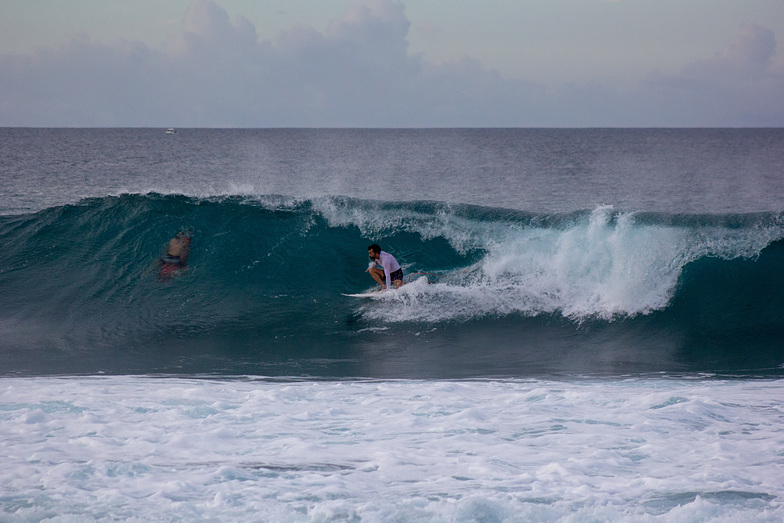 Boat Basin Rights surf break