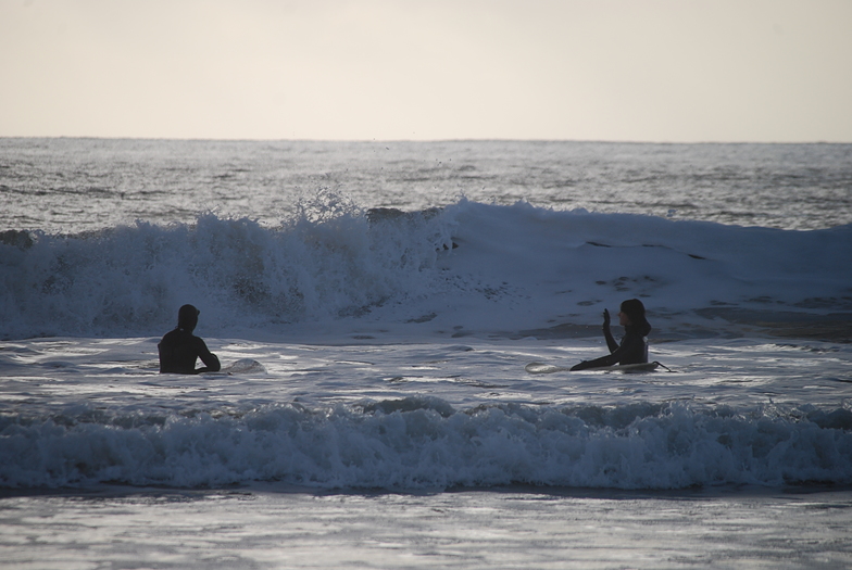 Caswell Bay surf break