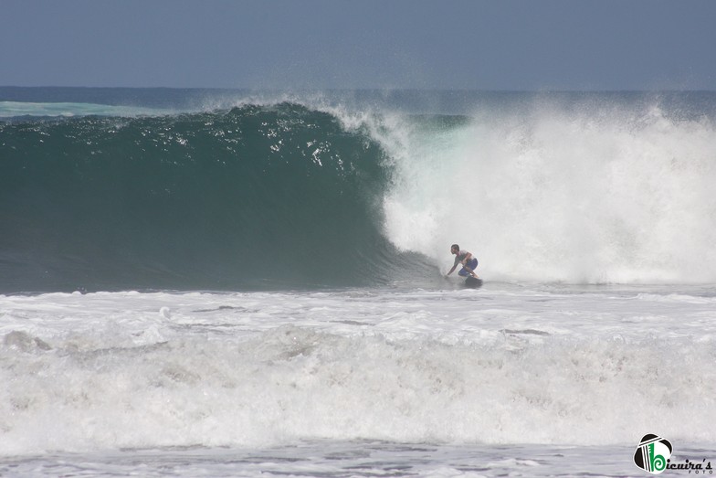 Playa Hermosa Foto Di Surf Di Pedro 9 49 Am 24 Jul 09