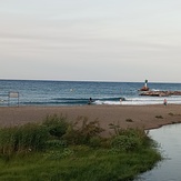 Le spot est à l'extrémité sud de la grande plage avant le port, Banyuls