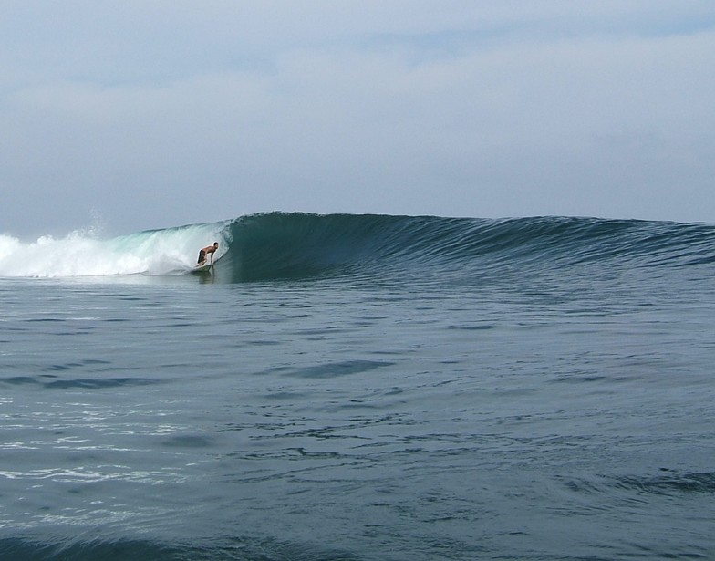 Colpipe surf break