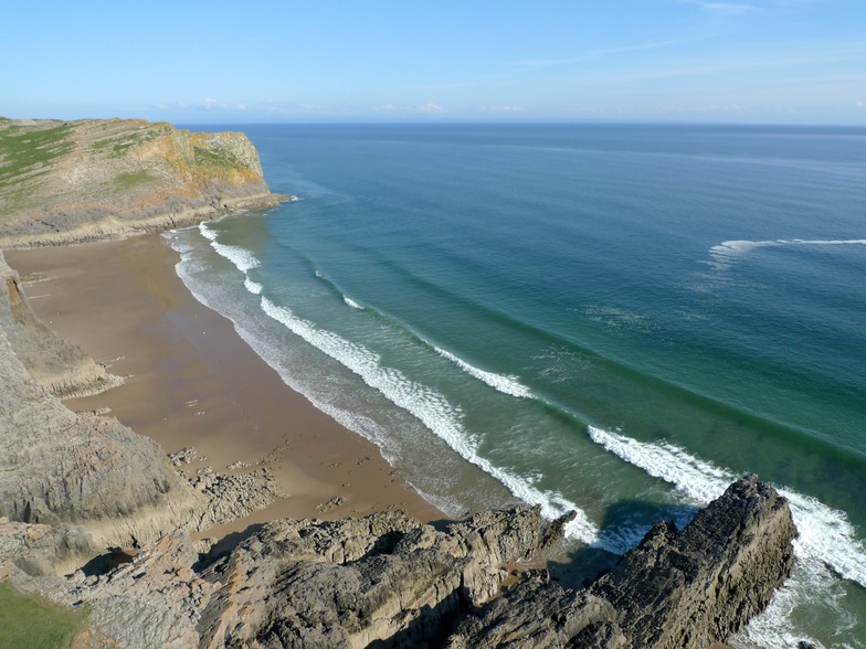 Mewslade Bay surf break