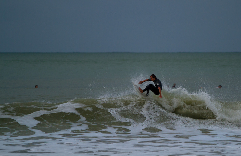 Te Awanga Surf Photo by Greg Thompson | 5:55 pm 9 Mar 2013