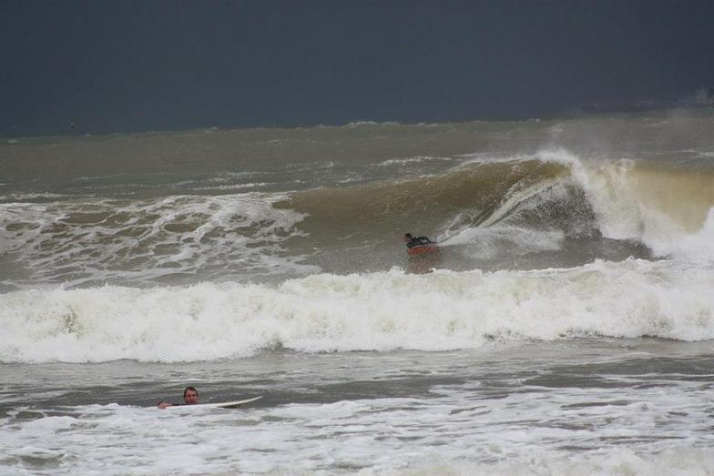 Les Sablettes surf break